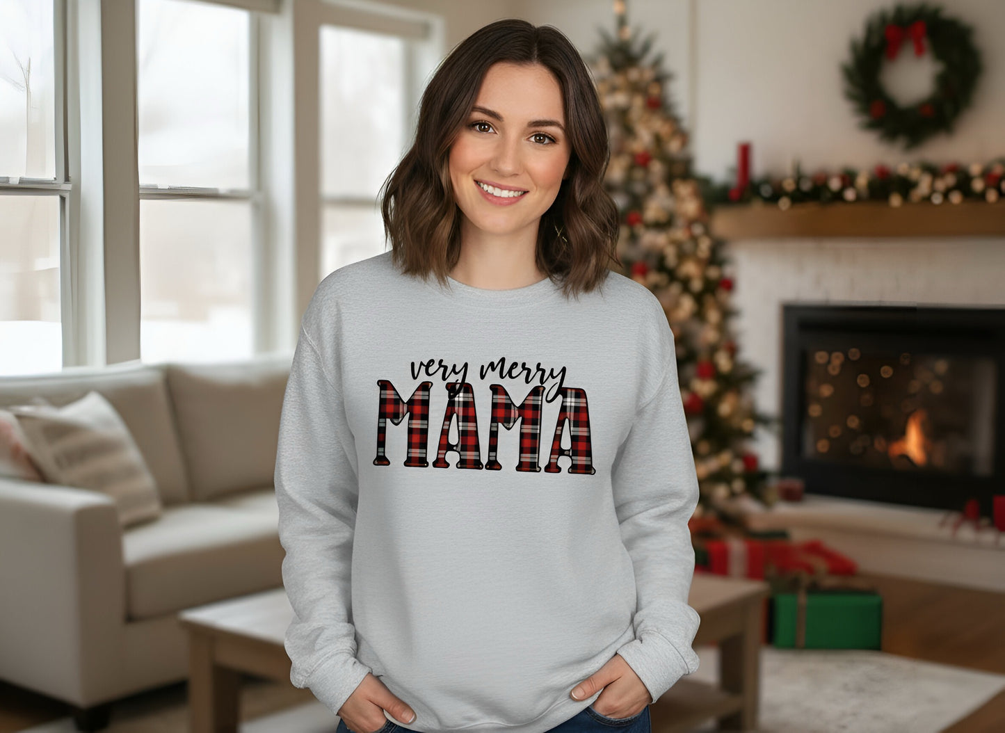 "Very Merry Mama" Graphic Top-FINAL SALE